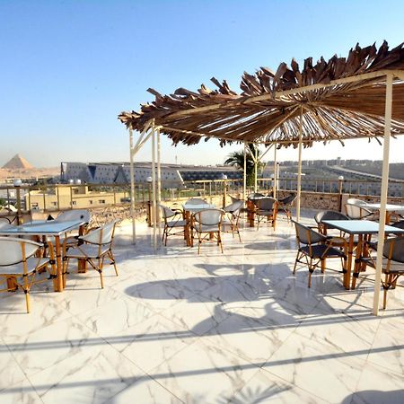 Topview Pyramids And Museum Nazlet el Simman ภายนอก รูปภาพ